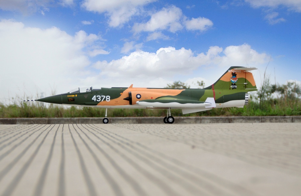 JTL:7278:Freewing_F-104_70mm_33