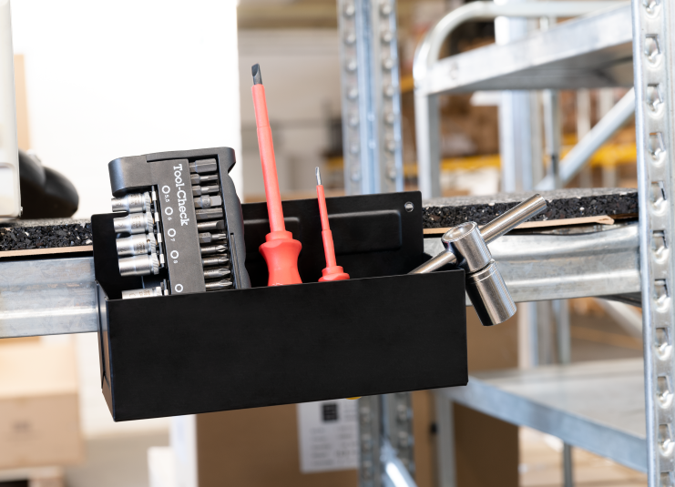 JTL:42310:Magnetische-Ablage-McPower-210x110x85mm-max-3kg_3_