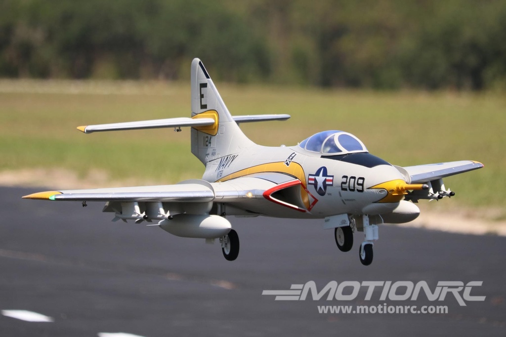 JTL:72818:freewing-f9f-8-cougar-super-scale-80mm-edf-with-gyro-pnp-motion-rc-34594869903545