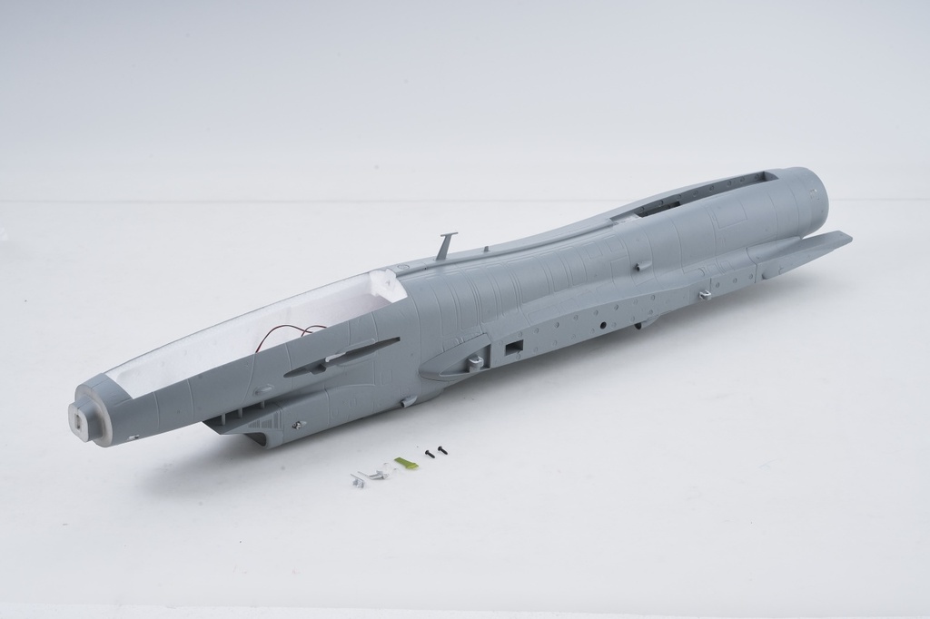 FMS J-10 - Rumpf grau