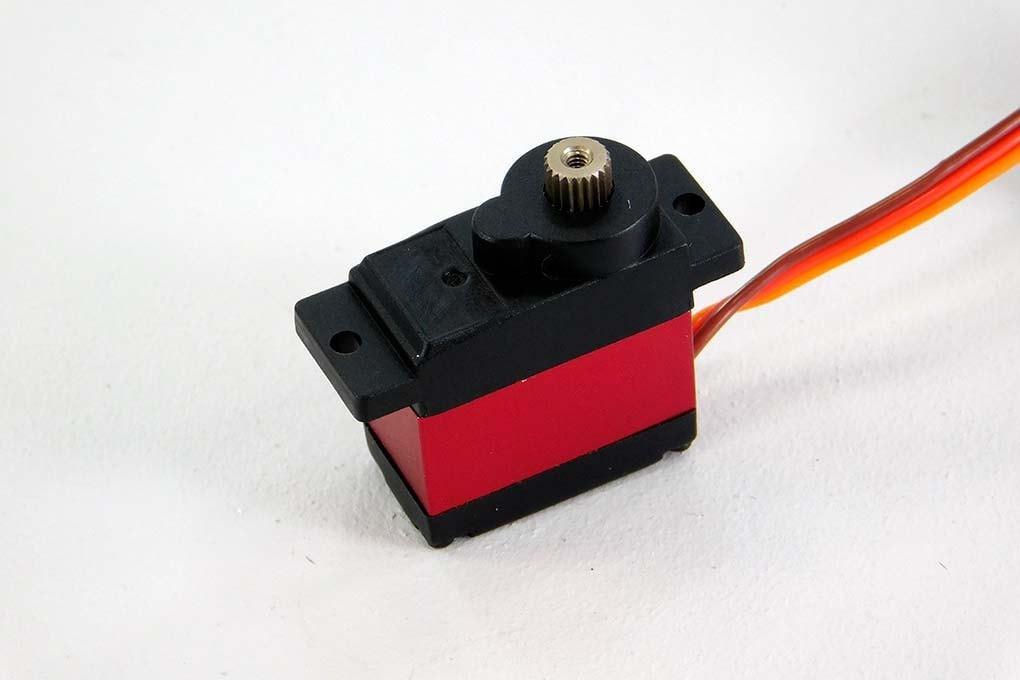 Freewing 16g Metal Gear Reverse Servo with 650mm (25") Lead