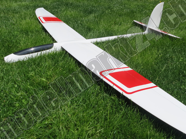RCRCM E-Hornet Spw.2,0m GFK Weiss/Rot
