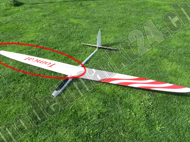 Ersatzflügel Rechts RCRCM E-Tomcat oder Tomcat CFK Weiss/Rot