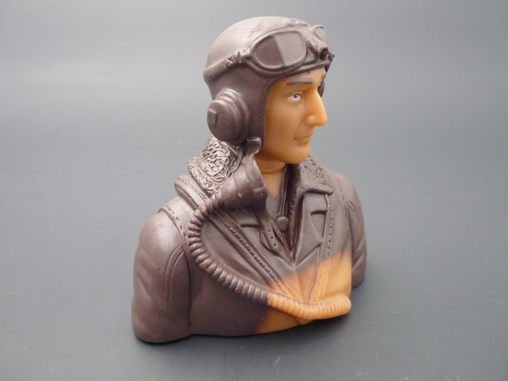 Pilotenbüste WWII 1/6 britisch, grundiert