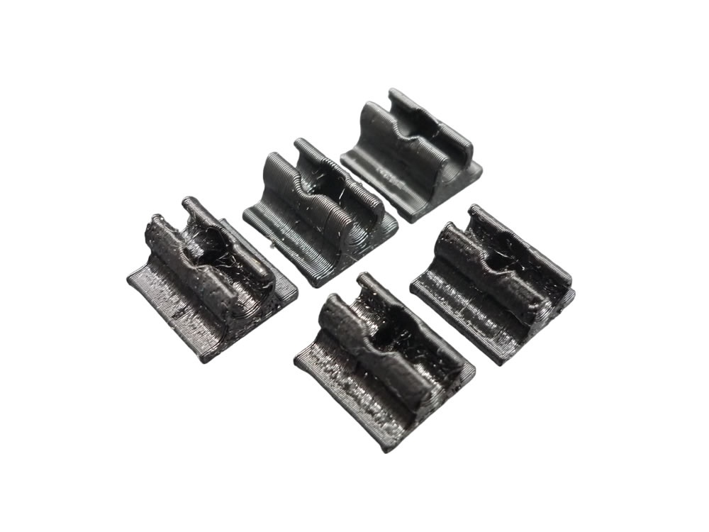 3D gedruckter Halter für Rohre AD 4mm