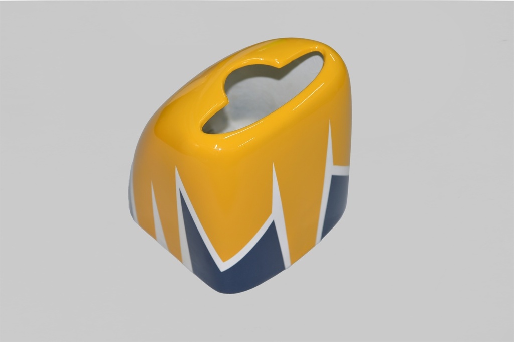 Phoenix Extra 260 - Motorhaube