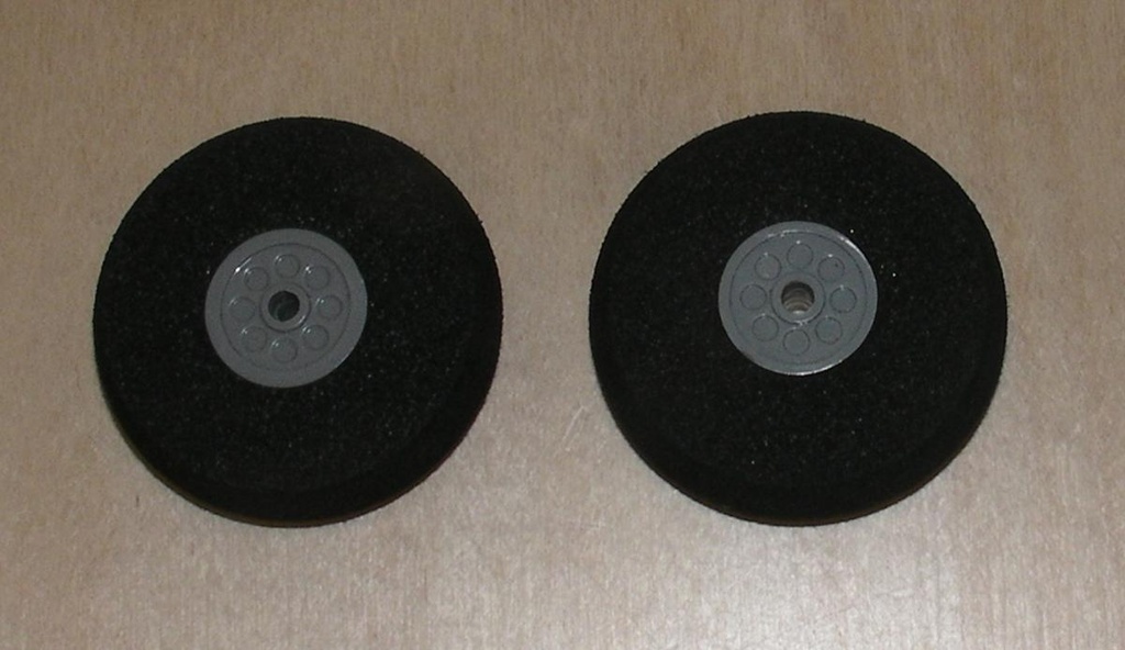 Räder für Fahrwerke (2Stk) 40x11mm