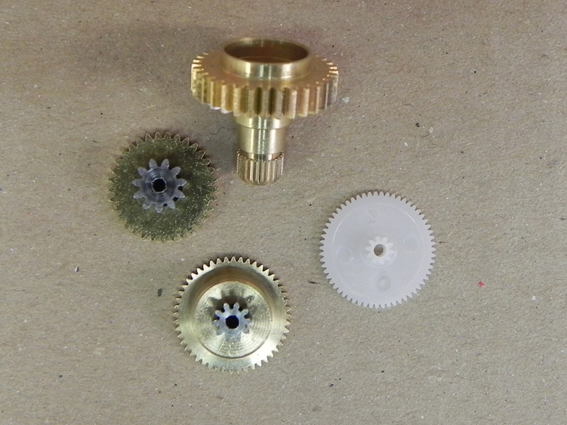 Ersatzgetriebe für Servo Dymond D5000 MG
