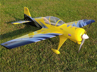 Sebart Su 29S 140 - 3D Monster gelb/schwarz Fertigmodell 194 cm