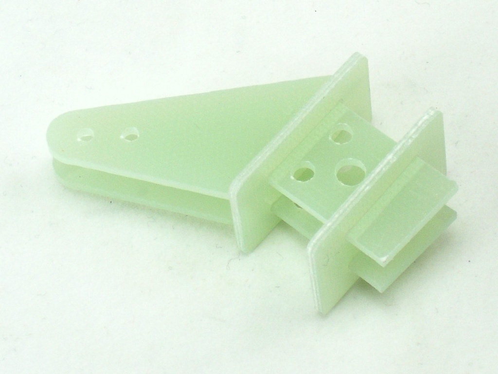 1,5mm GFK Ruderhorn - 28mm Höhe, 58mm Gesamtlänge, 2,7mm Bohrung (1 Set)