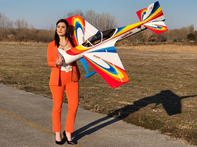 Sukhoi 29S 50E V3 Rot/Weiss/Gelb