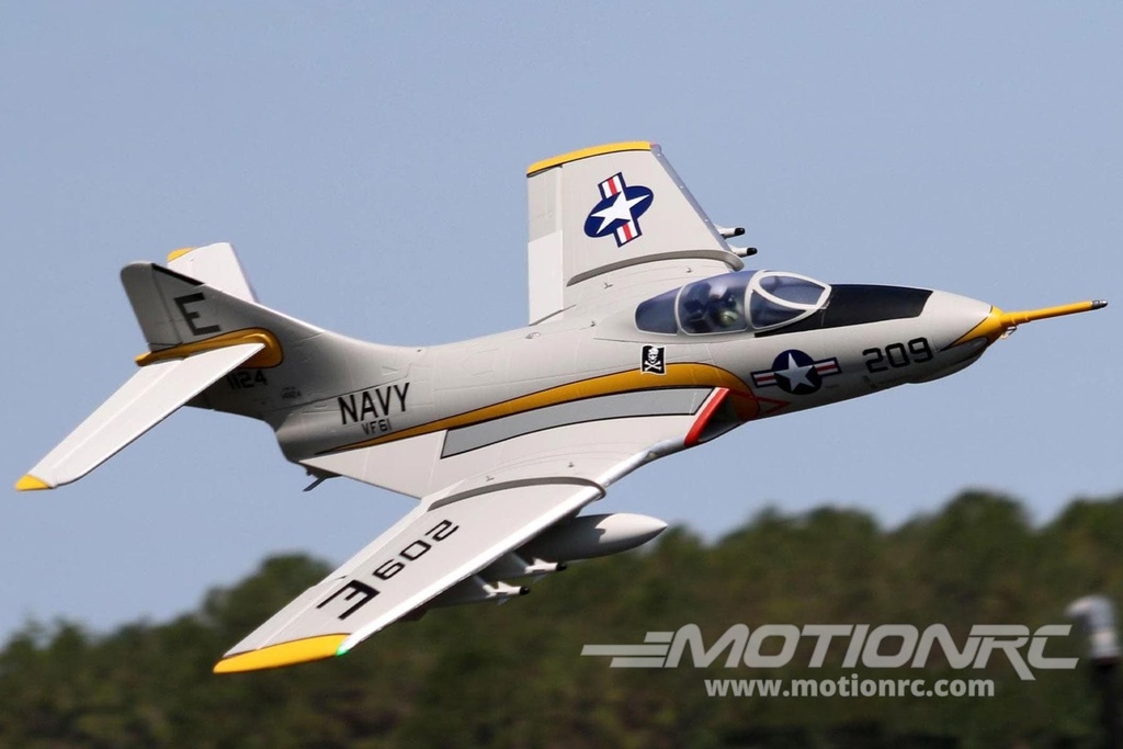 Freewing F9F-8 Cougar Super Scale 80mm EDF with Gyro - PNP