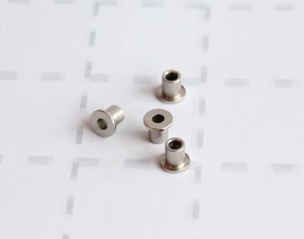 Distanzbuchsen (4) zu 3120/3122