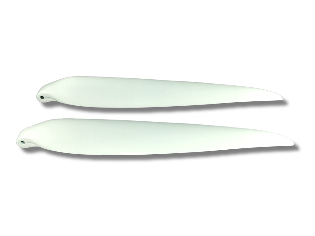 RFM Carbon Prop 21,5x13,5" in weiss