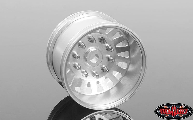 Super Single Rear Semi Truck Wheel