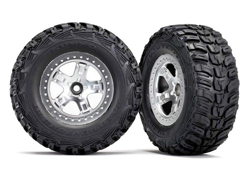 Kumho Reifen auf Felgen satin-chrom vorne (2)