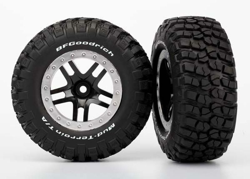BFGoodrich T/A KM2 Reifen auf Felgen schwarz/satin-chrom (2)